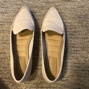 Me Too pointed flats